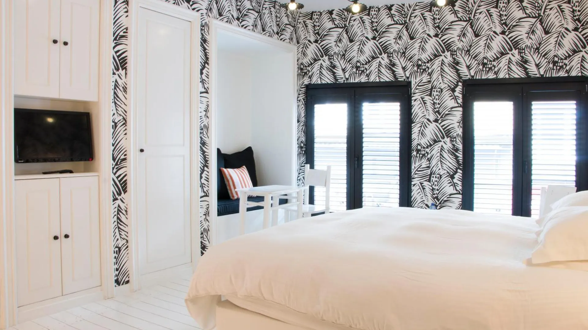 La Maison Haute Guesthouse Brussels Belgium