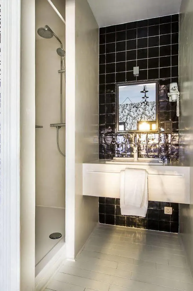 La Maison Haute Guesthouse Brussels Belgium